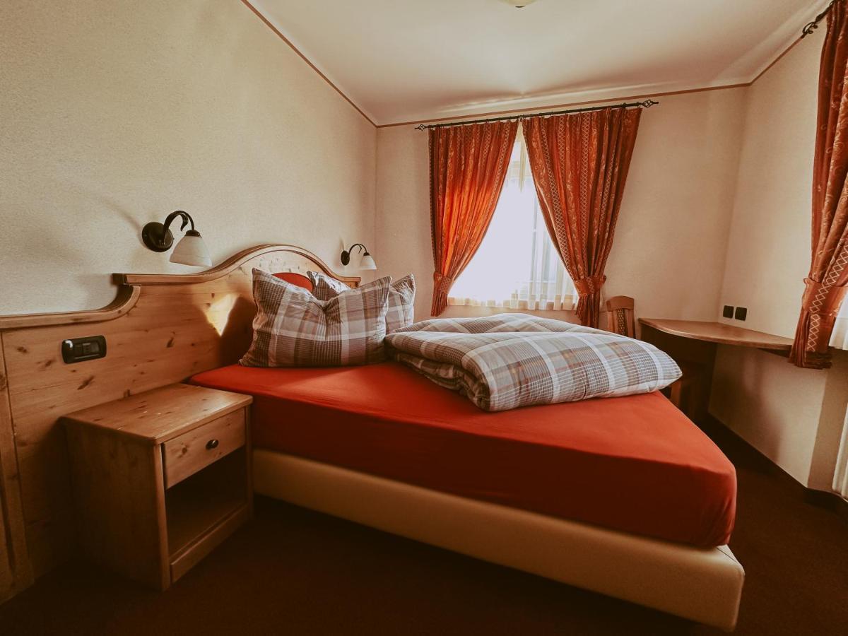Appartamenti Lumaca Ливиньо Екстериор снимка